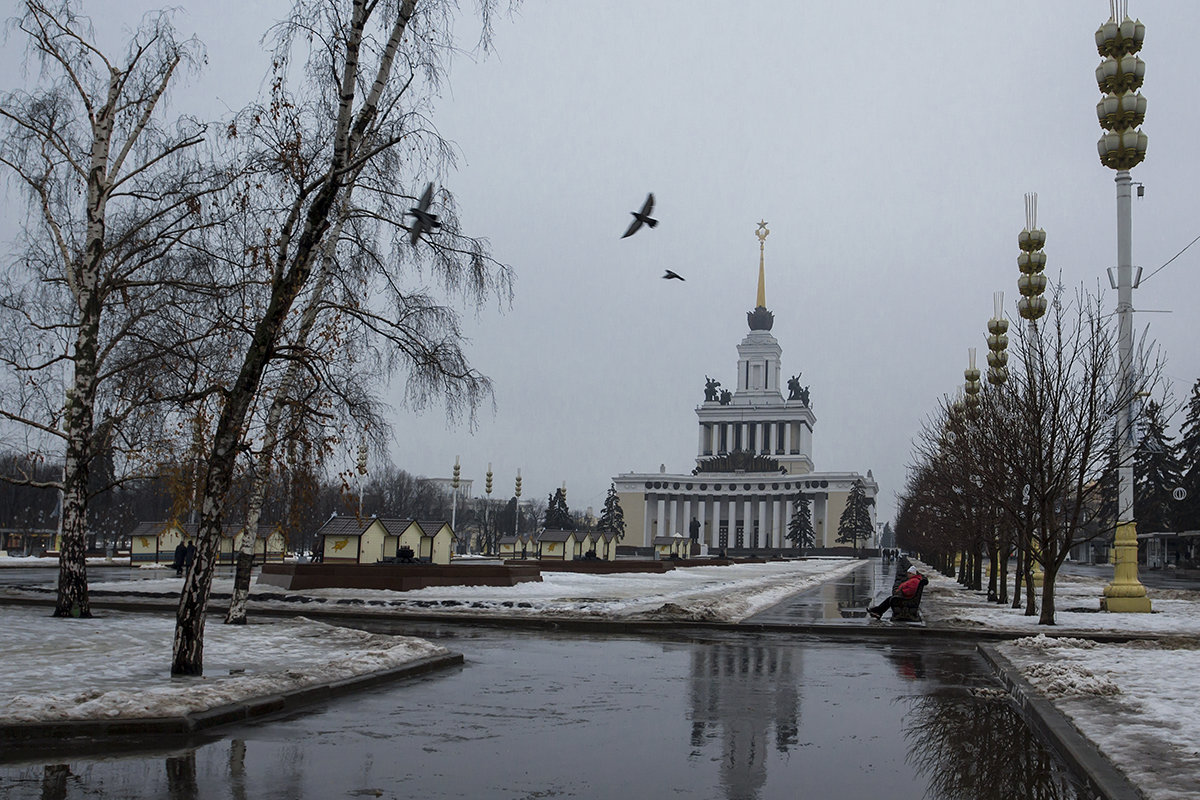 Пасмурное утро - Владимир Иванов