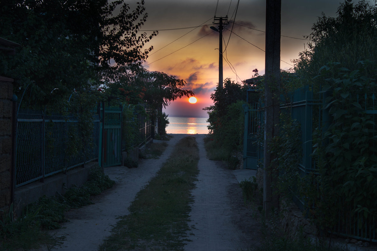 Закат в курортном городе - Мария Семина 