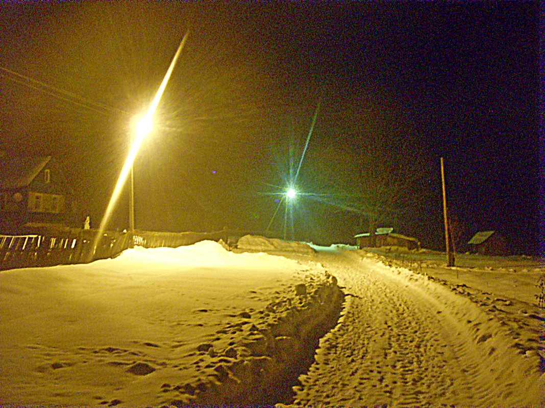 Зимняя ночь в деревне - Андрей .