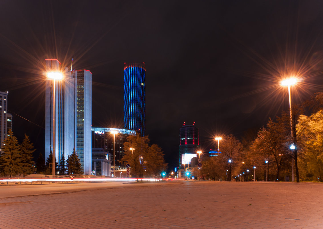 Ночной Екатеринбург - Юлия 
