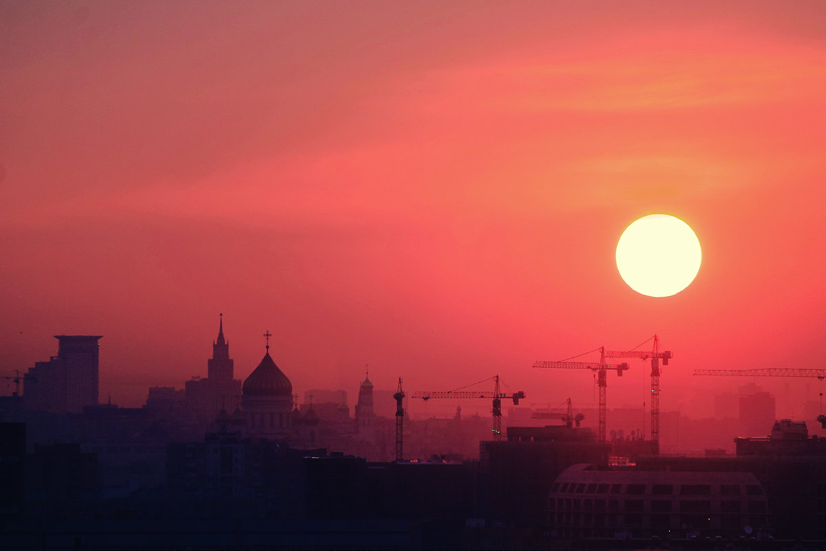 Восход солнца над Москвой - Pavel Miroshin
