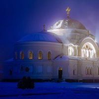 Гарнизонный храм Брестской крепости. :: Вадим Качан