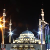 Мечеть. Сердце Чечни :: Рома 