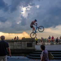 Трюки на велосипеде :: Witalij Loewin