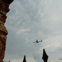 Пролетая над замком Шаакен ... :: Tatiana Golubinskaia
