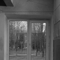 Выгляни в окно. :: Валера Икоев