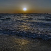 Закат на Таманском заливе... :: Владимир Питерский