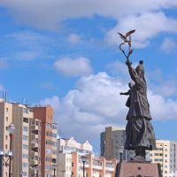 Сквер матери в городе Якутске :: Александр Велигура