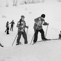 Лыжники :: Владимир Голиков