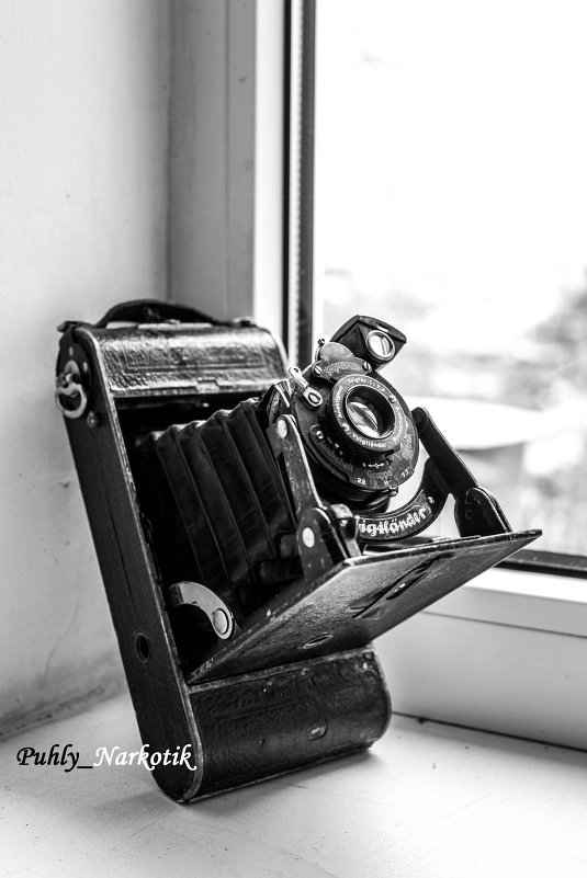 Старинный фотоаппарат - Пухлый _наркотик