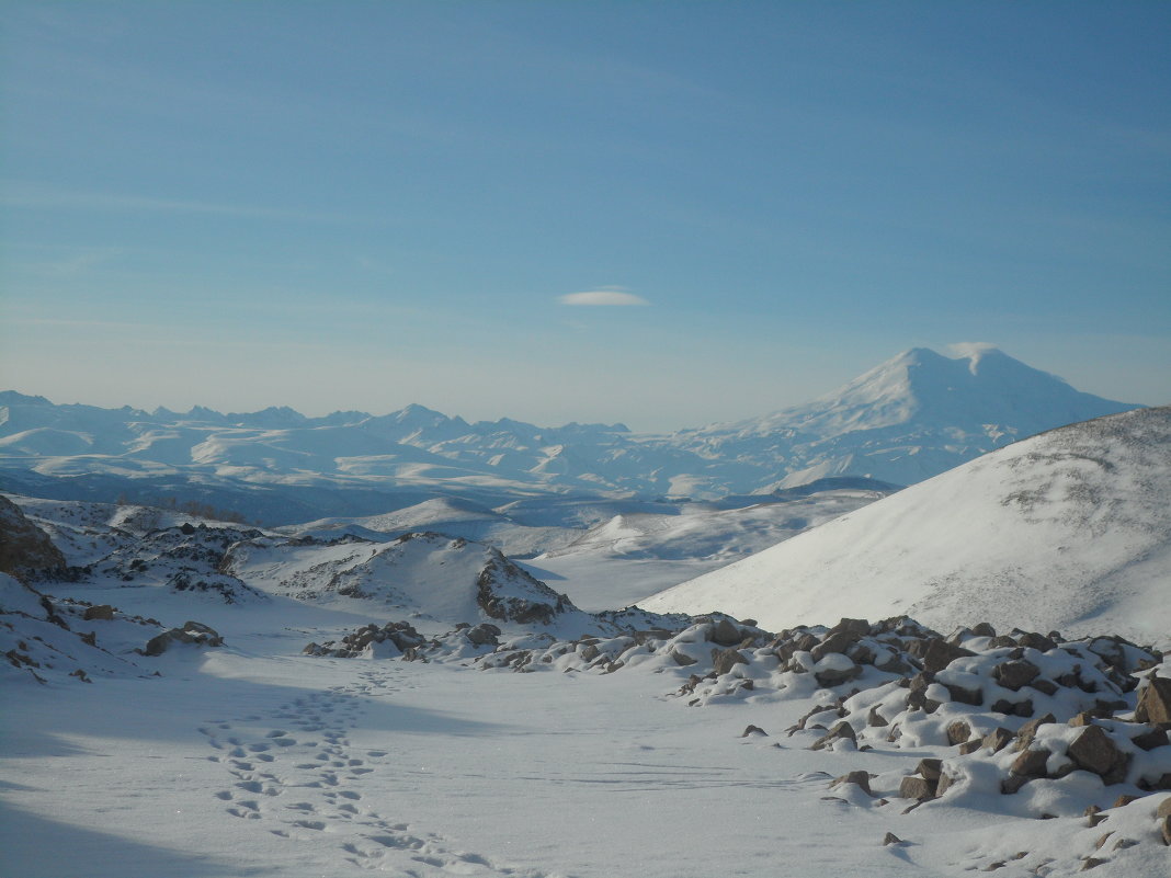 Вид на Эльбрус с плато Шаджатмаз - Владимир Листопад