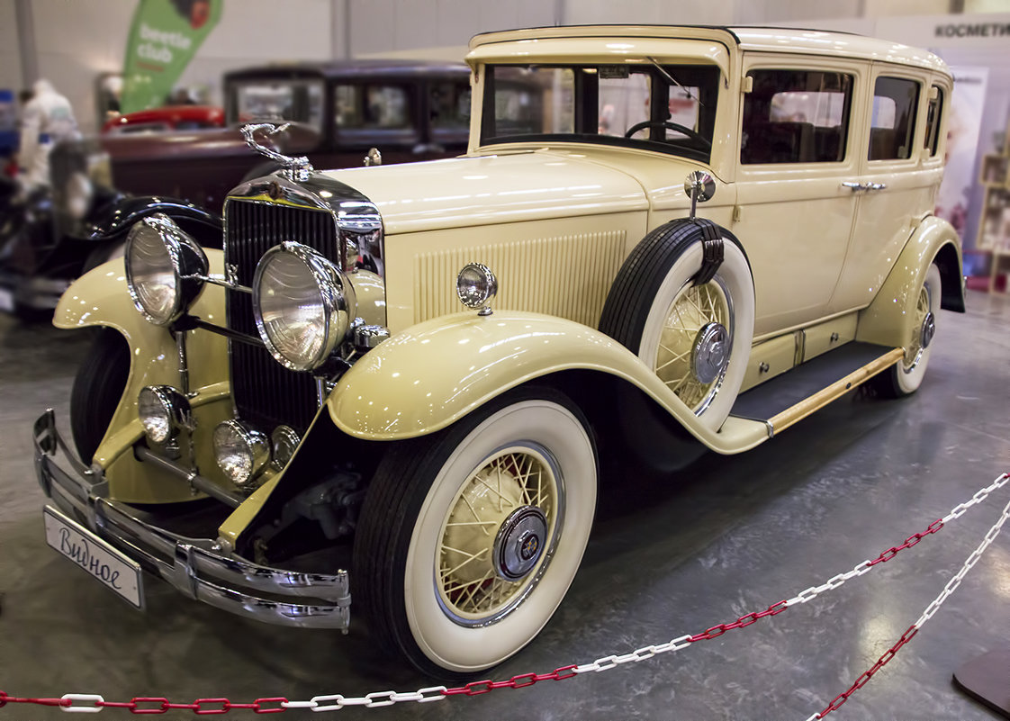 Cadillac LaSalle 1930 - Алексей Сердюк
