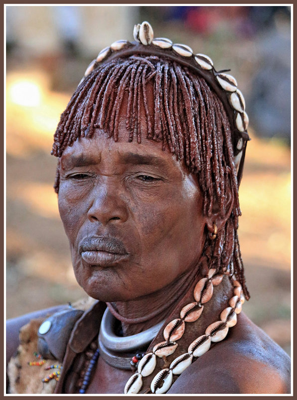 Портрет женщины из племени Хамер - Евгений Печенин