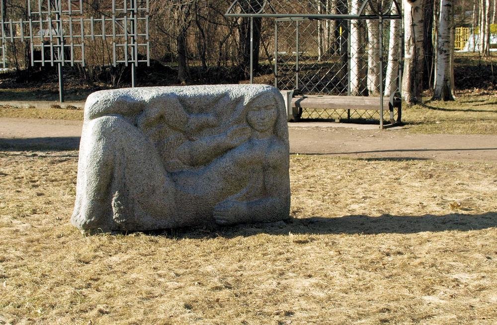 Скульптура женская - U. South с Я.ру
