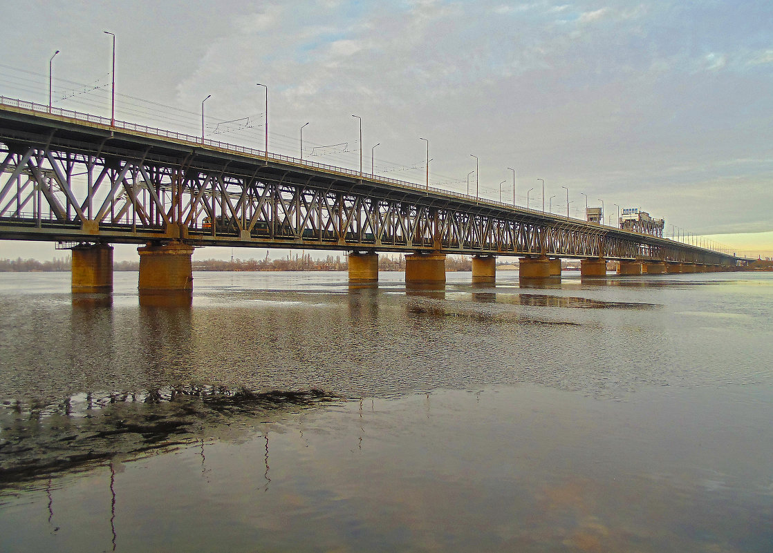 Старый мост - Владислав Писаревский