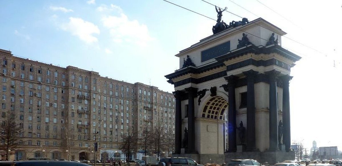 Триумфальная арка на Кутузовском проспекте - Сергей 