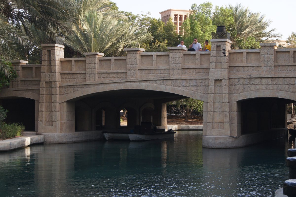 Мост ведущий на восточный базар в Абу-Даби (ОАЭ) - Рустэм Абдулкаримов