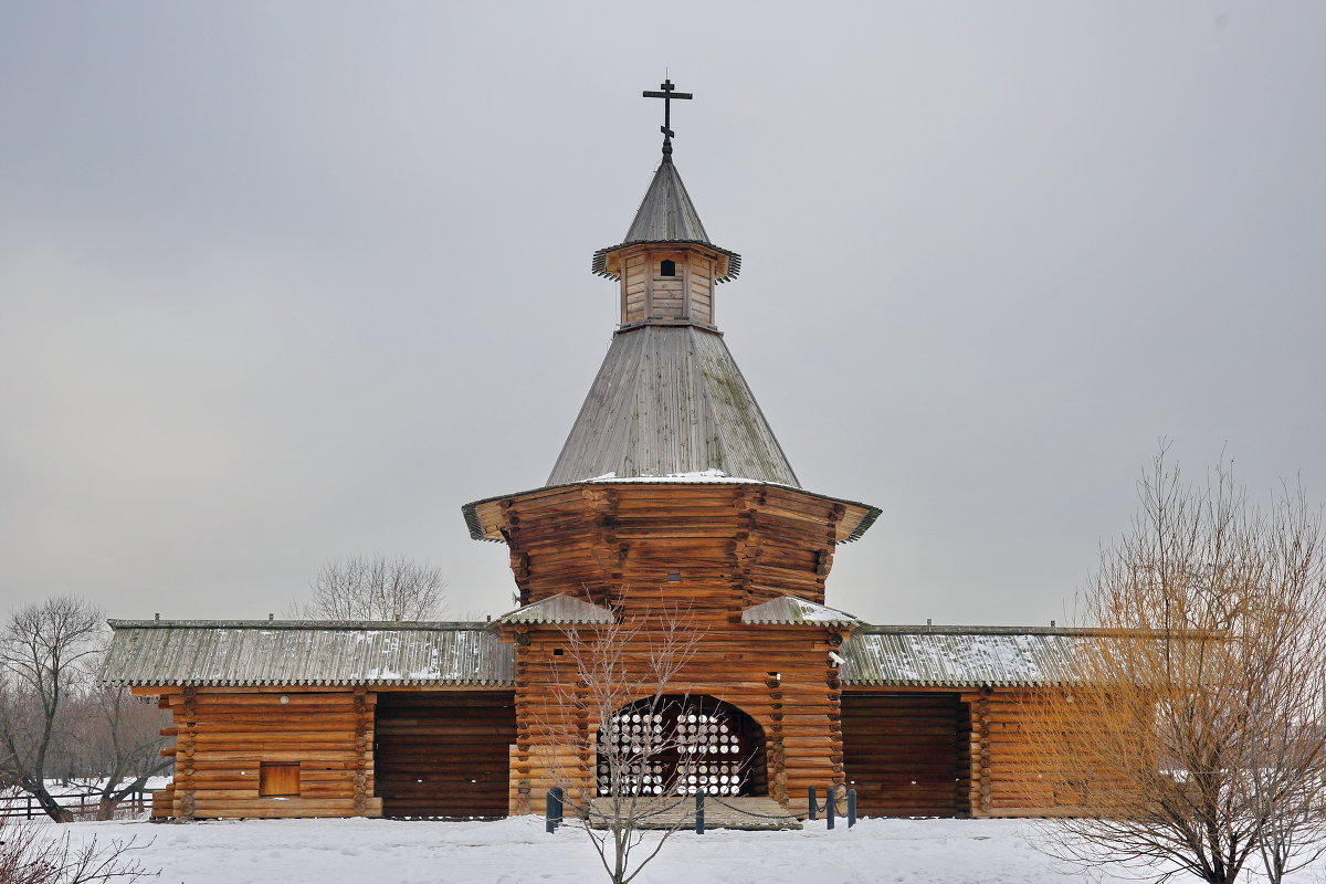 Проездные ворота Николо-Корельского монастыря. - Юрий Шувалов
