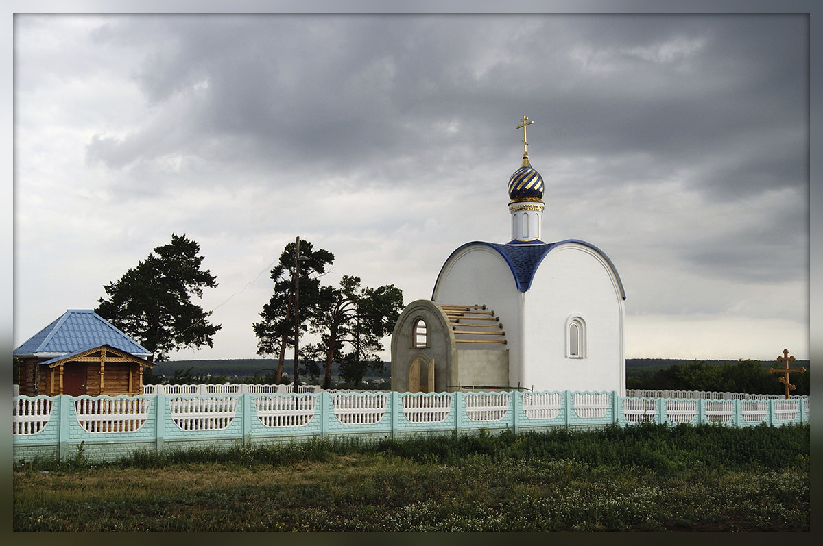 Возрождение - Сергей Компаниец