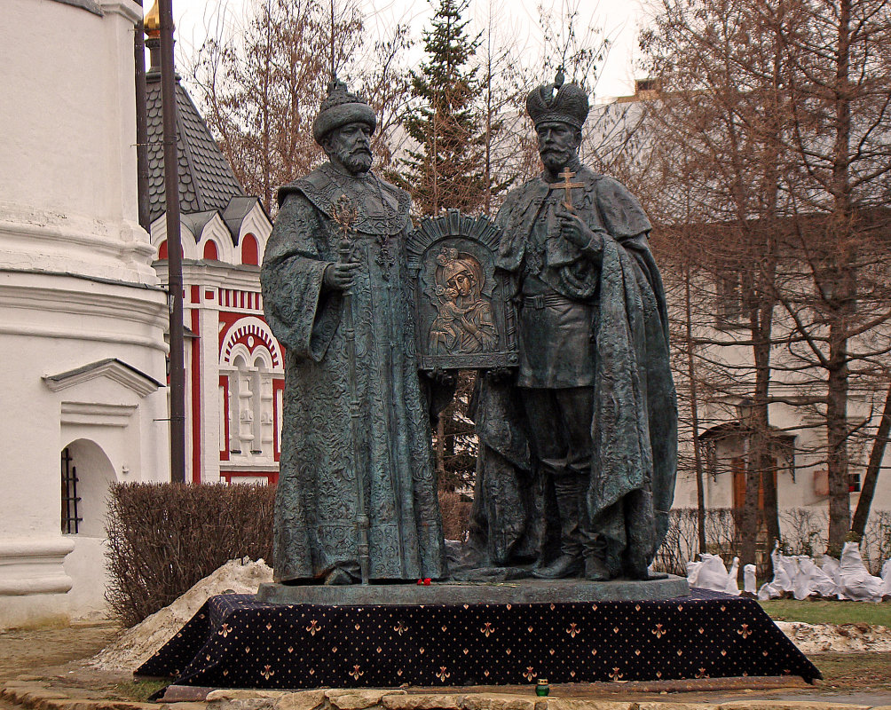 Романовы первый и последний - Александр Запылёнов