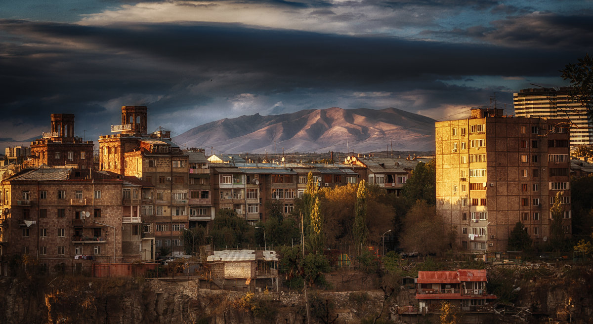 Гора - Nerses Davtyan