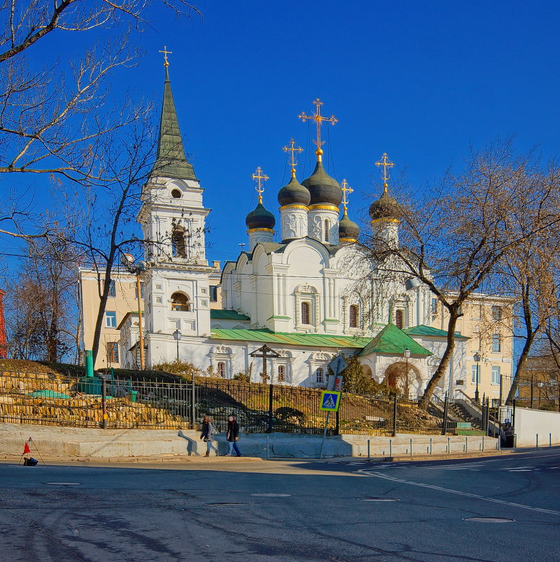 --- - Александр Шурпаков