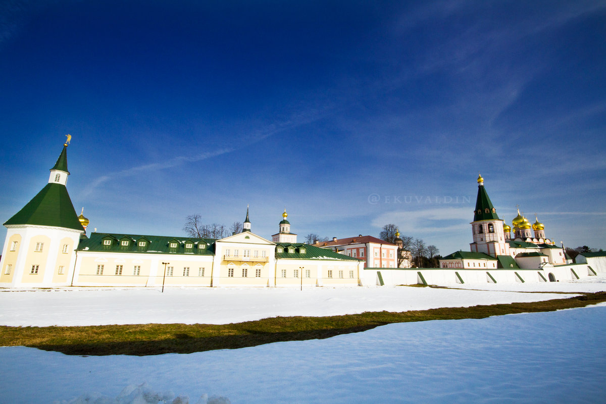 Валдайский Иверский Богородицкий мужской монастырь - Евгений Кувалдин