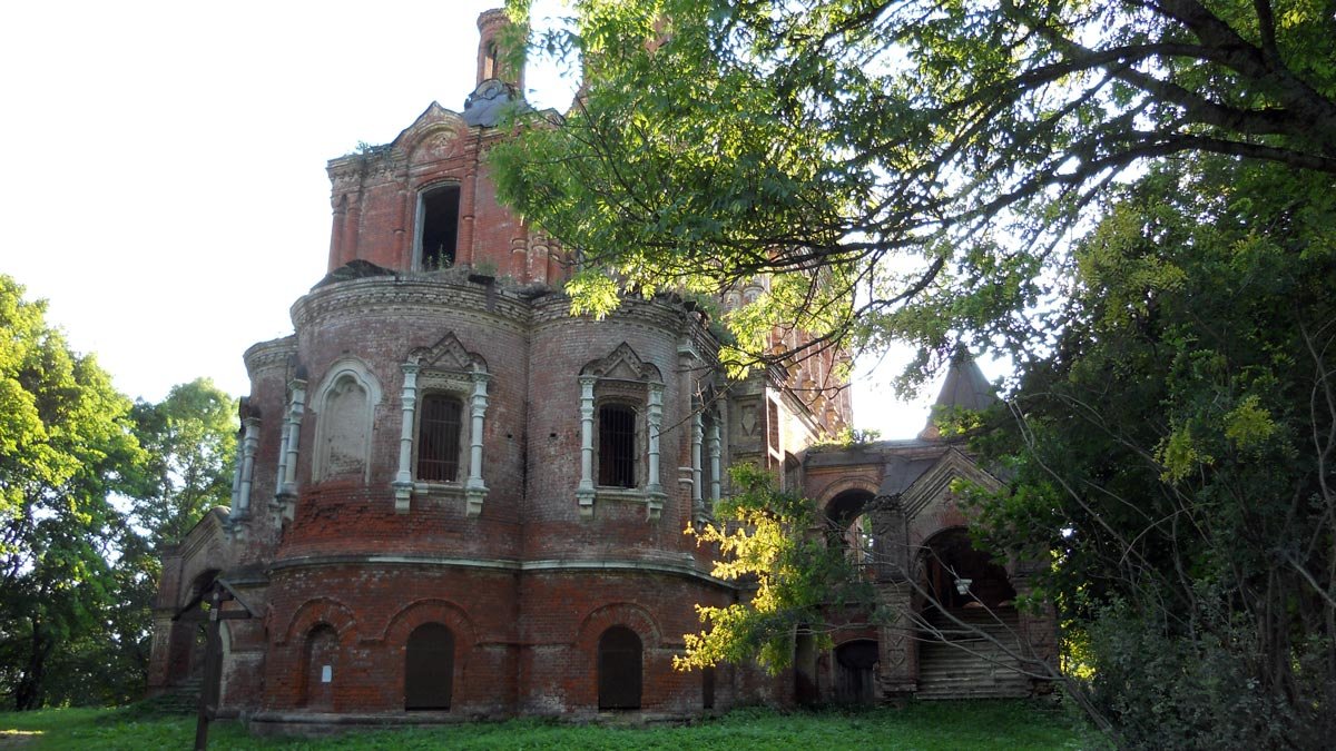 Старая церковь - Анатолий Антонов
