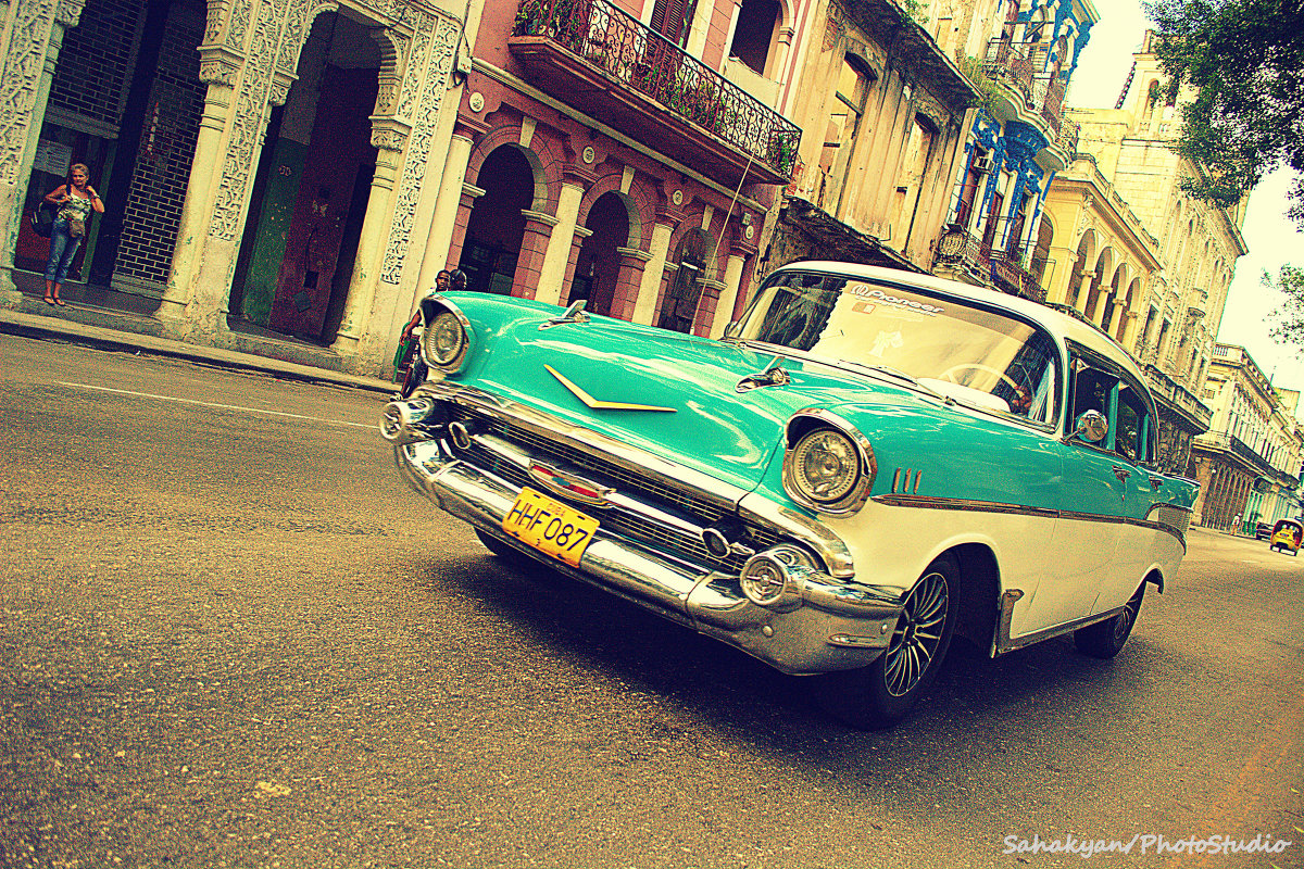 Cuban car - Arman S
