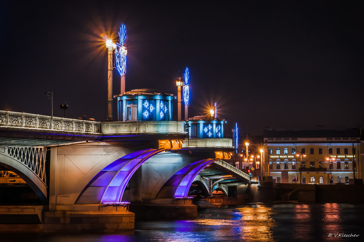 Благовещенский мост - Владимир Клещёв