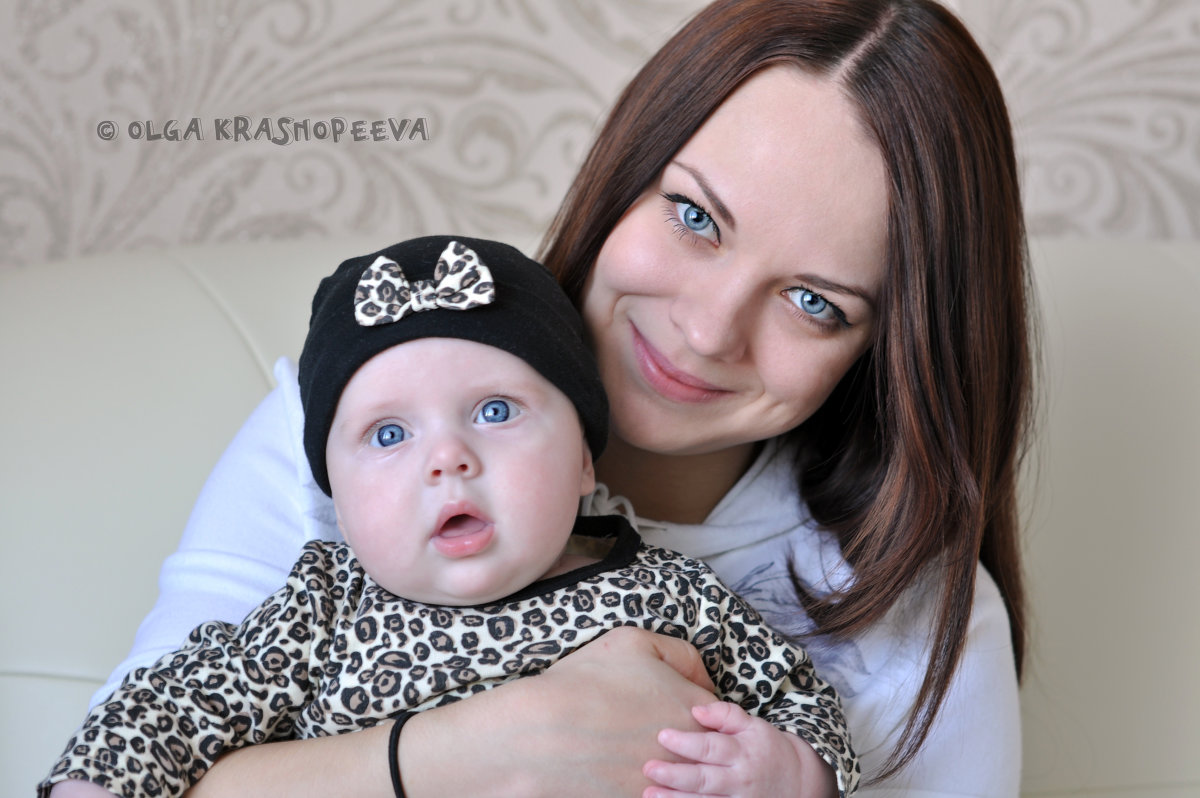 Малышка Нелли и мама Снежана - Олька Краснопеева