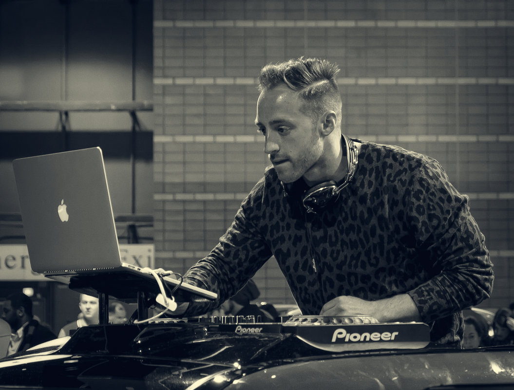 DJ - Alexandr Ghereg