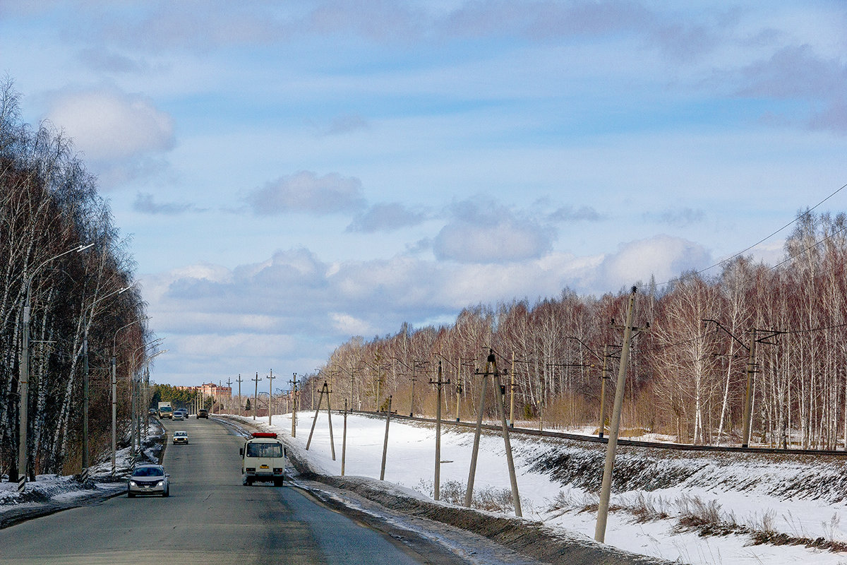 В город - Олег Карташов