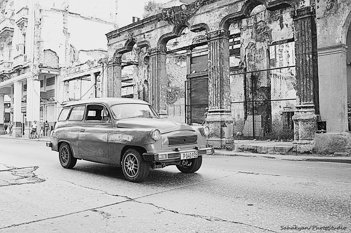 Havana in our days - Arman S