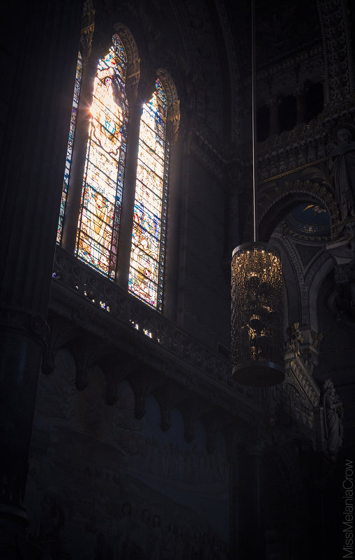 Basilique Notre Dame de Fourvière - MissMelania Crow