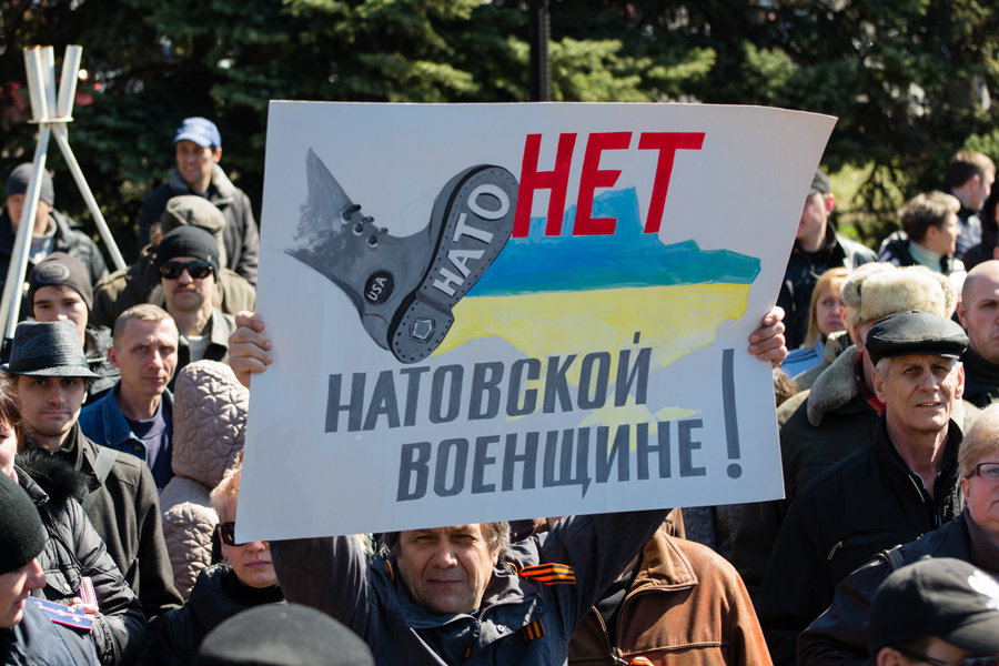 Мирные протесты Луганчан - Оleg Beskarawayniy 
