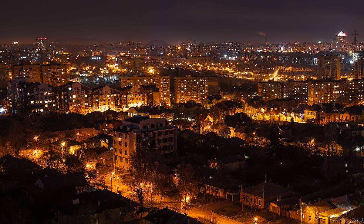 Ночной Донецк Ростовской области