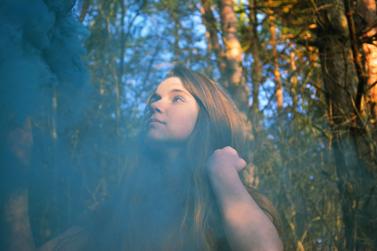In a smoke - Yulia Pateyun