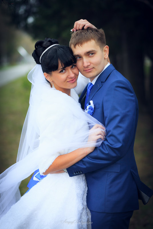 Саша и Алёна - Сергей Белявцев