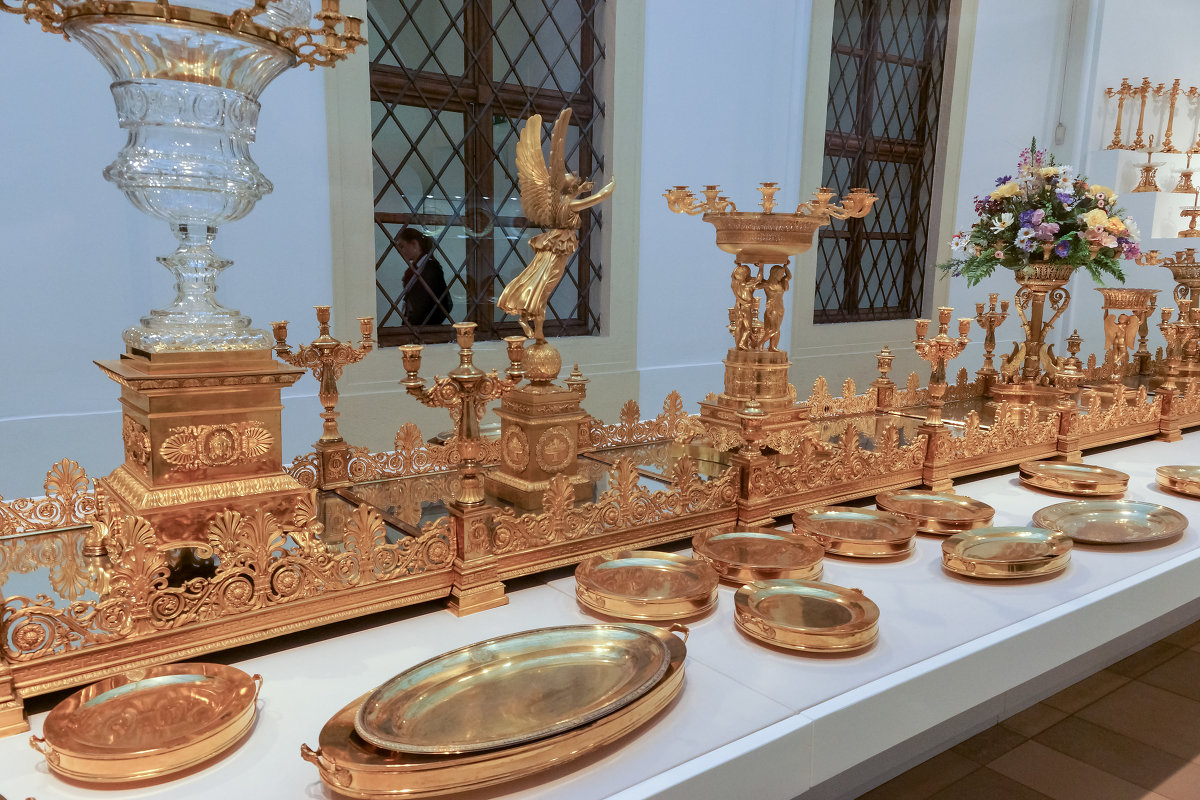 Выставка посуды и столового серебра Габсбургов - Александр Тверской