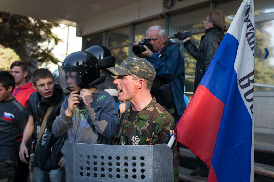 Луганск 07.05.2014. - Оleg Beskarawayniy 