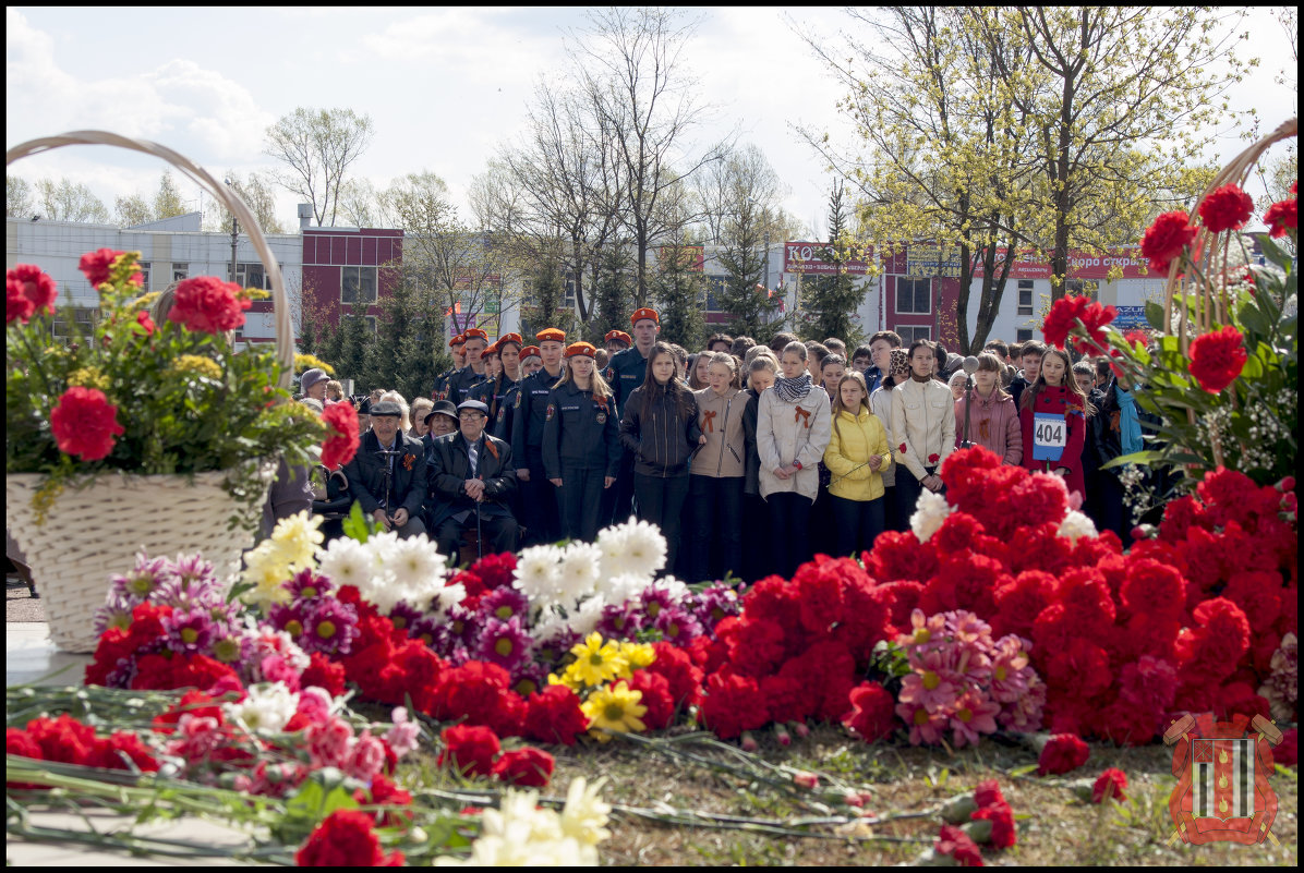 Возложение цветов на аллеи Славы - Илья Кузнецов