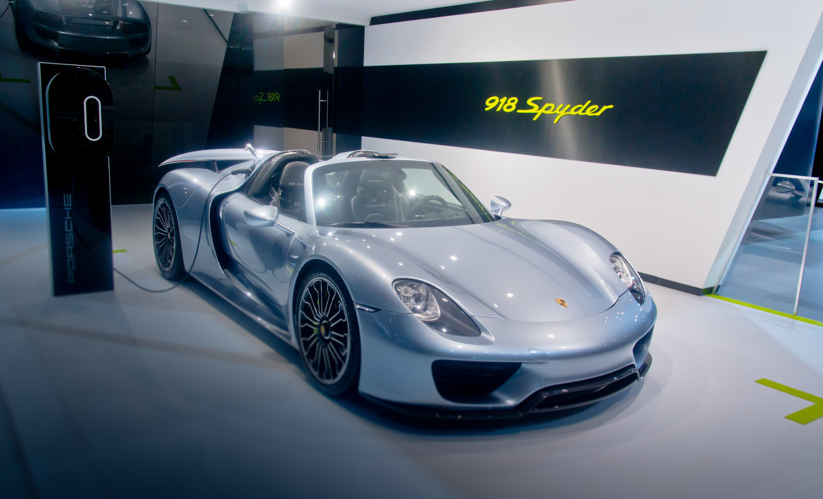 PORSCHE 918 SPYDER HYBRID - Игорь Гринивецкий