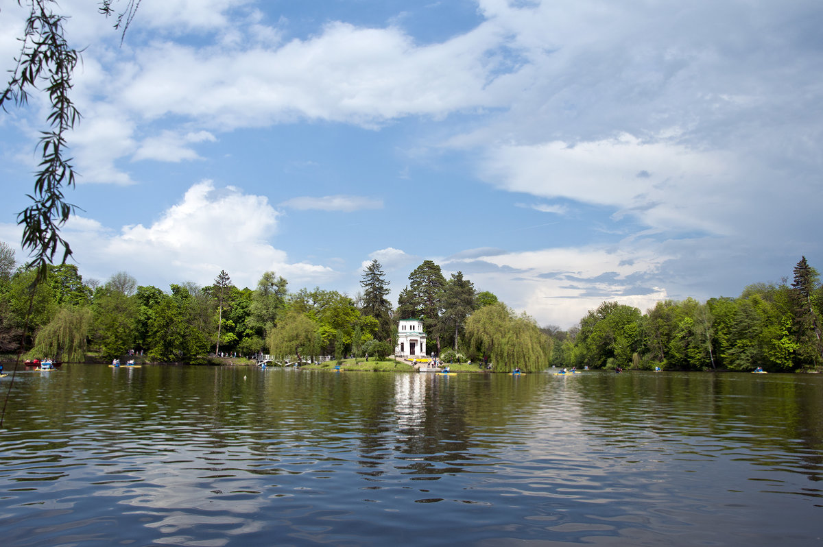 The Lake of Love - Roman Ilnytskyi