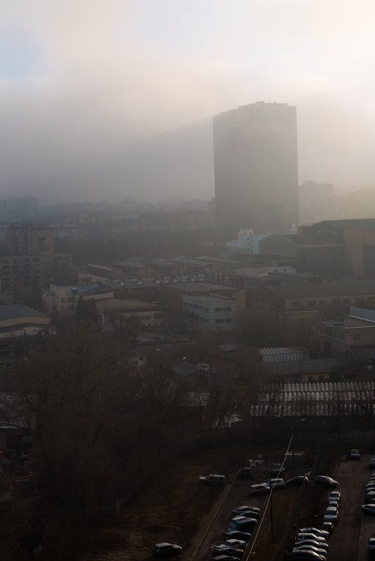 Туман над городом. - Евгений Поляков