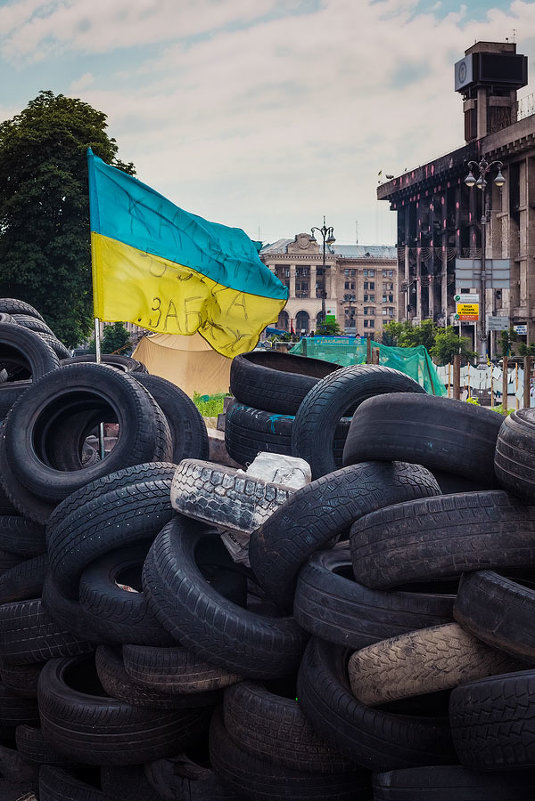 В осаде... - Всеволод Галченко