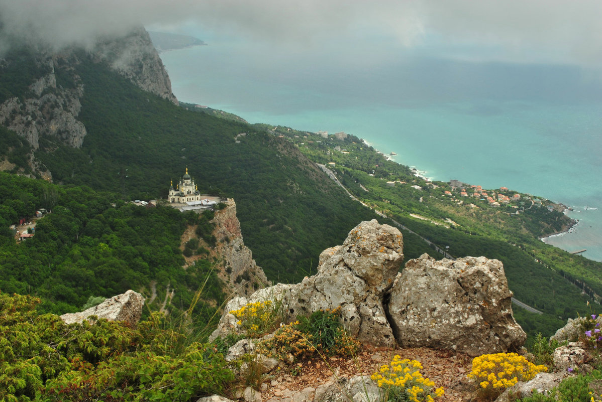 Город Форос в Крыму