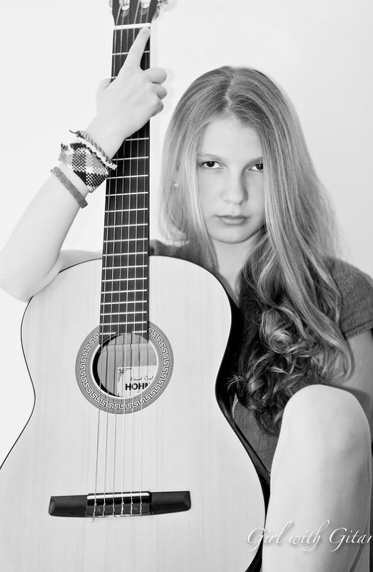 Girl with Gitar - Elena Fokina