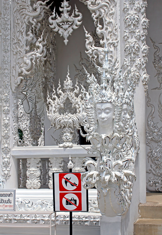 Таиланд. Фрагмент Белого храма - Владимир Шибинский