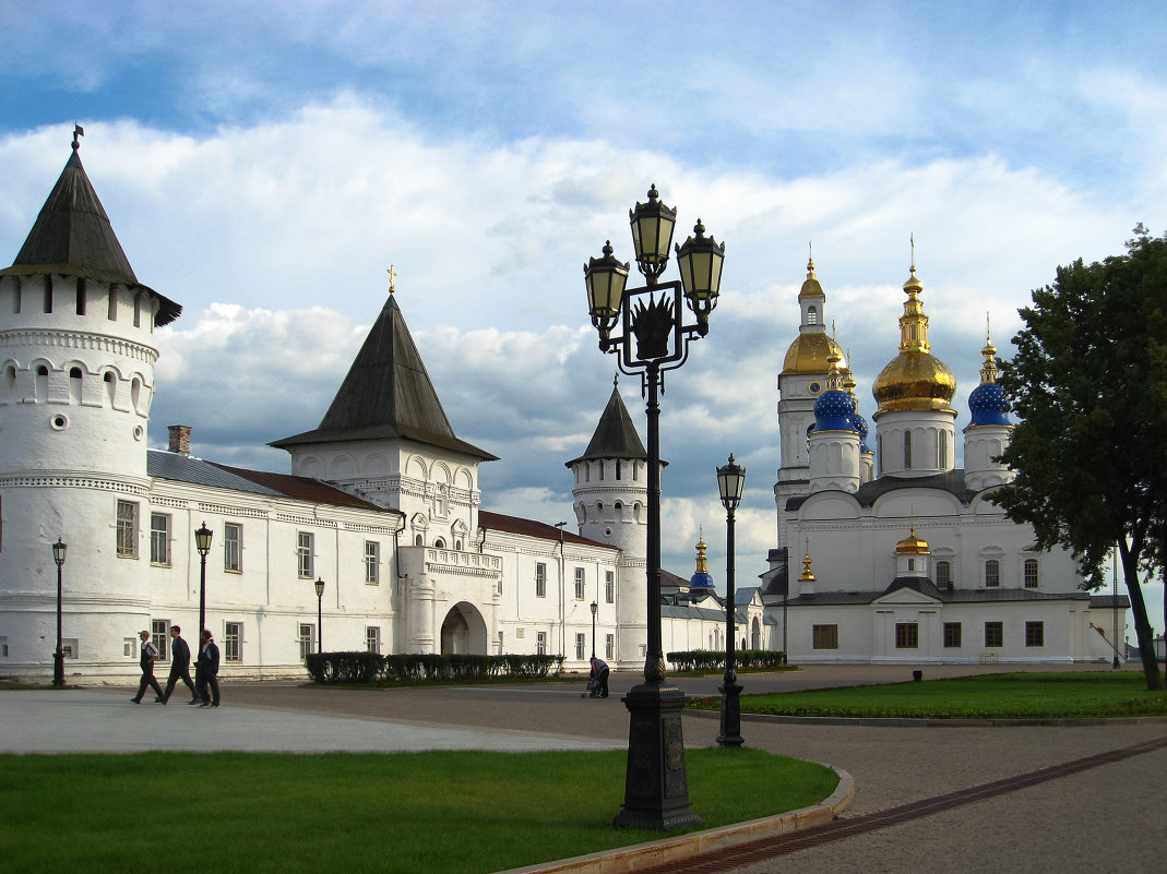 Тобольский кремль. Фрагмент - Марк Э